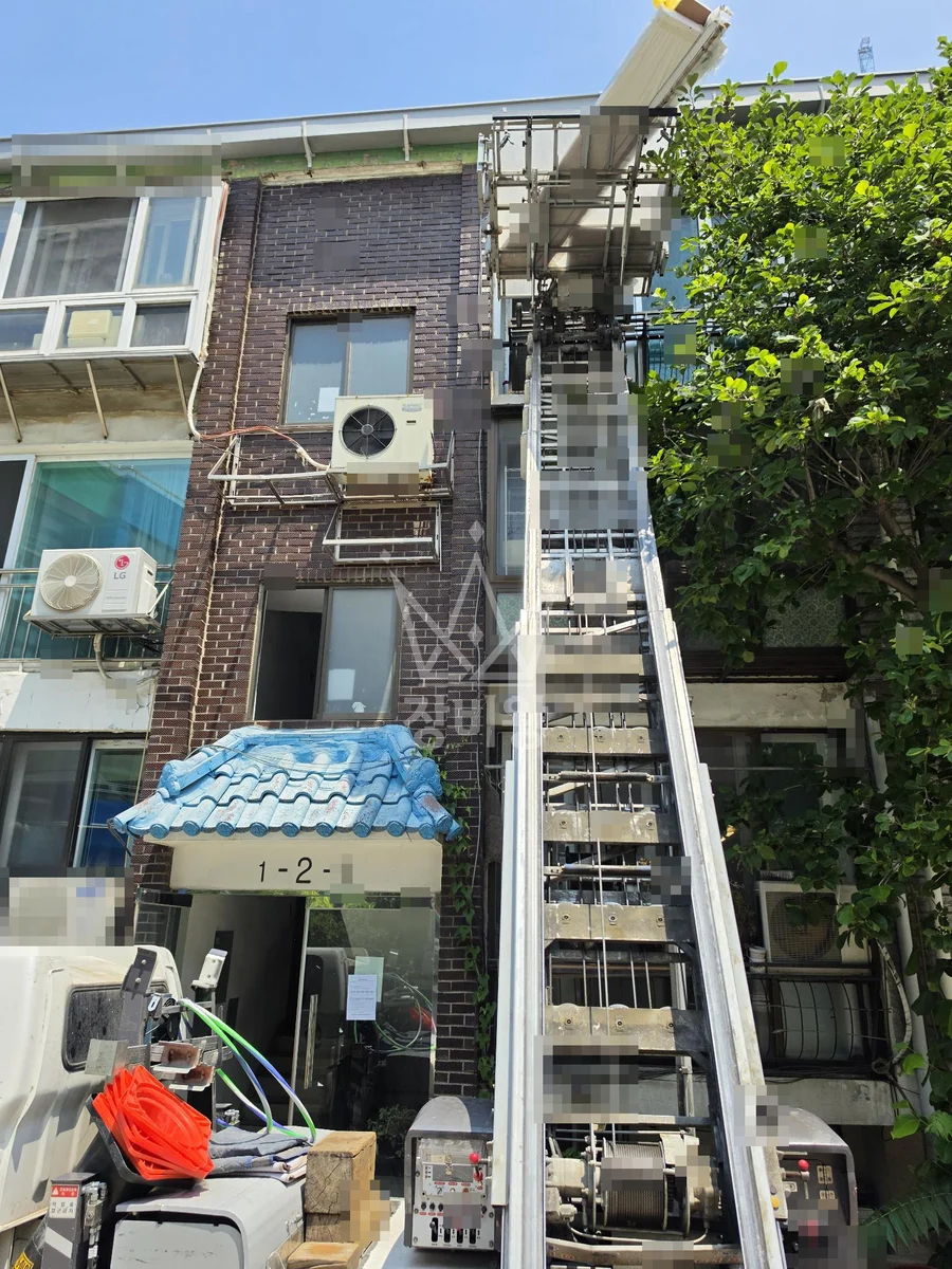 전북 순창군 사다리차 간판 작업 현장